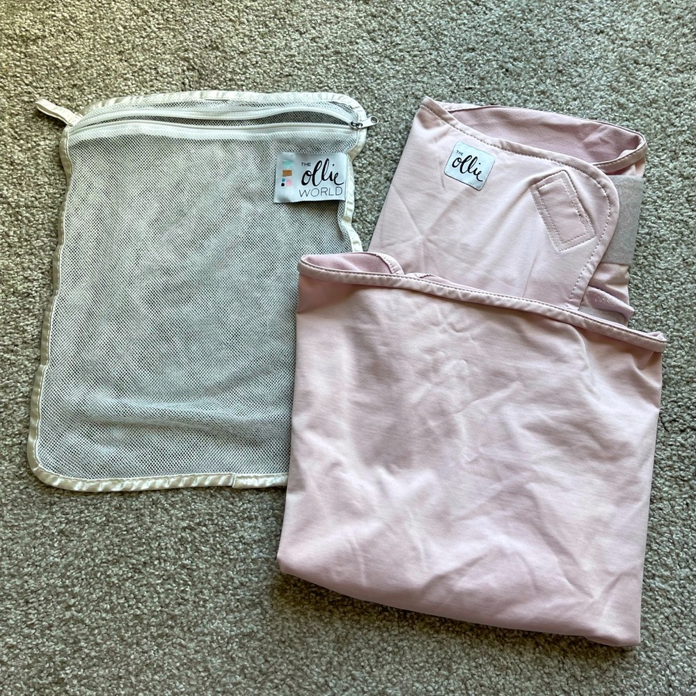 Ollie World lilac swaddle